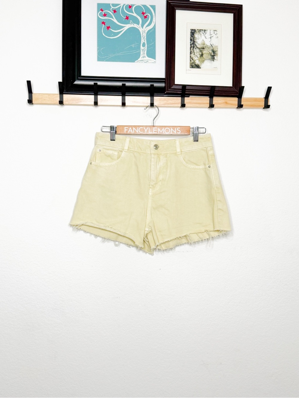 Zara Pale Yellow High-Rise Denim Shorts with Frayed Hem Size 2